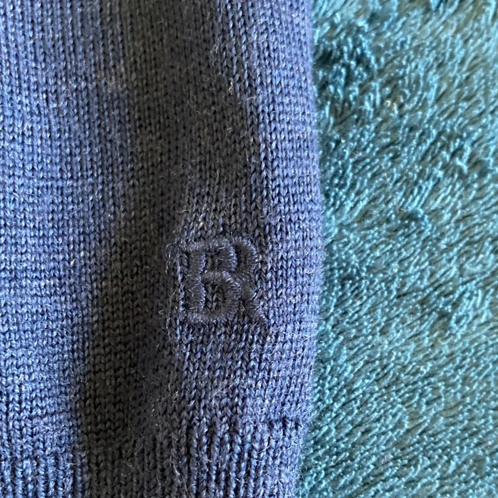 Banana Republic Merino wool Men’s lightweight Navy Blue Sweater